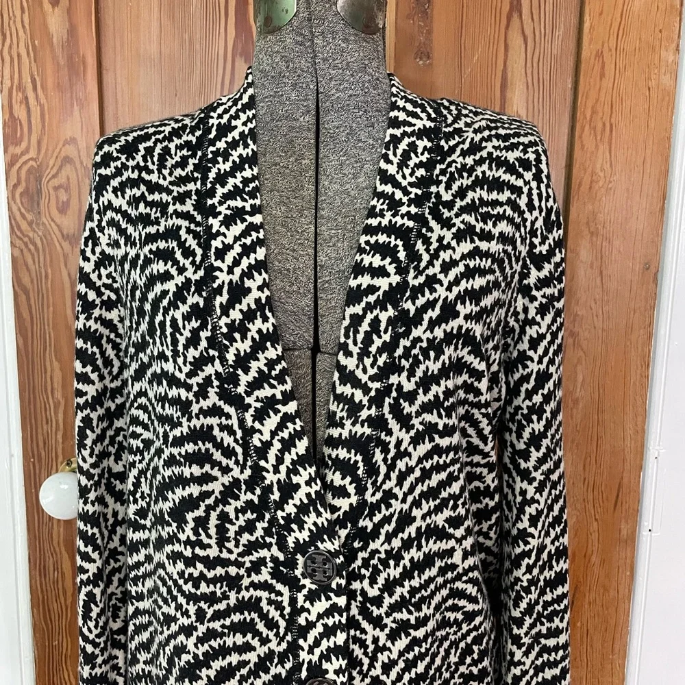 Tory Burch Simone Boyfriend Merino Wool Black & White Cardigan - Size Medium - Picture 3 of 11